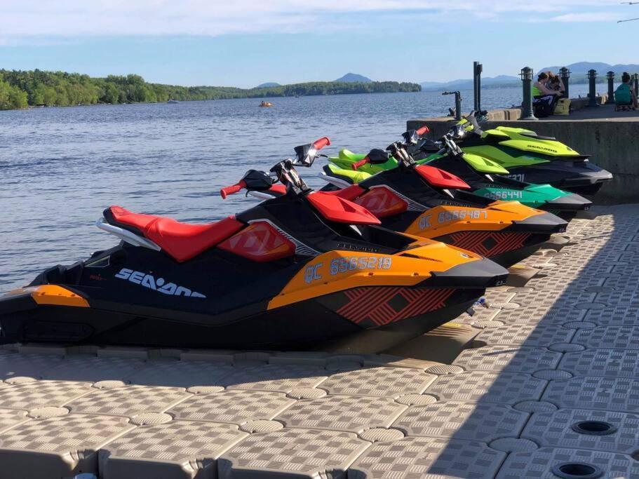 *Nouveaute* Foyer Au Bois, Plage, Montagne Et + Magog Exteriör bild